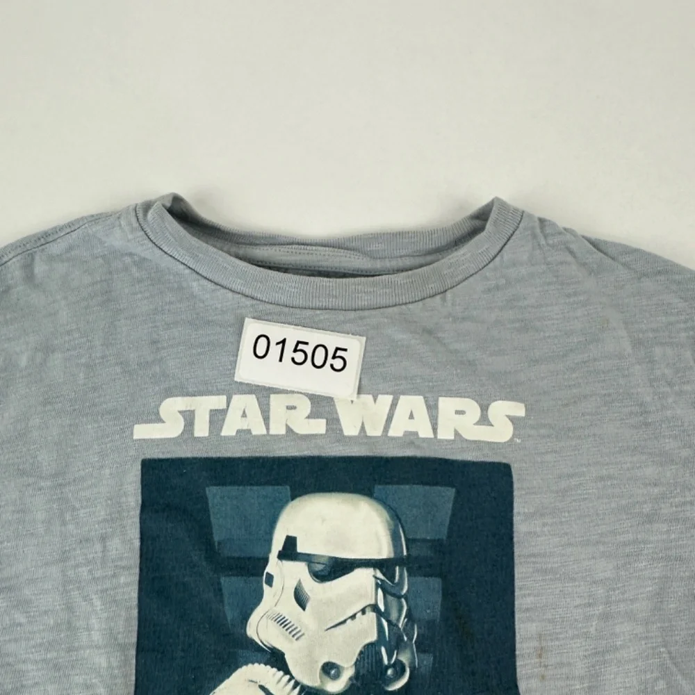 Gap Star Wars Tshirt Boys Small Gray Storm Trooper